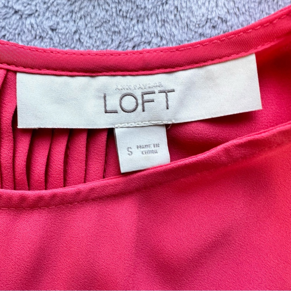 LOFT Pink Sleeveless Blouse - Picture 2 of 5